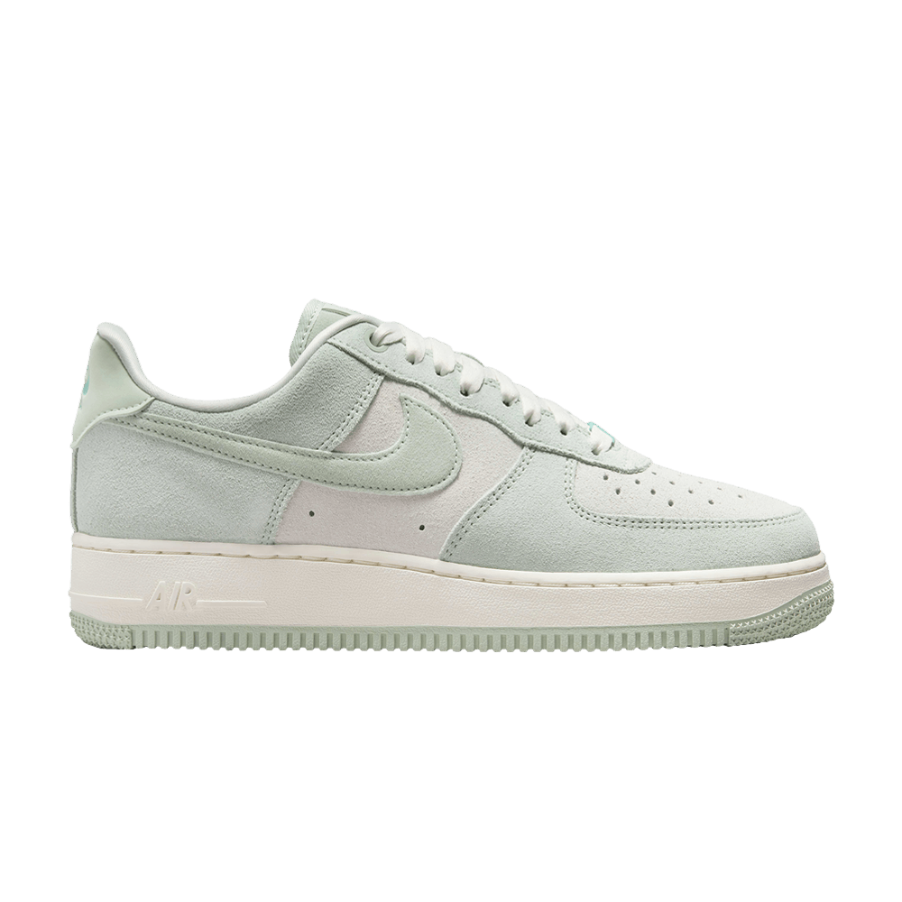 Air Force 1 Low '07 SE Spruce Aura Pistachio Frost (Women's)