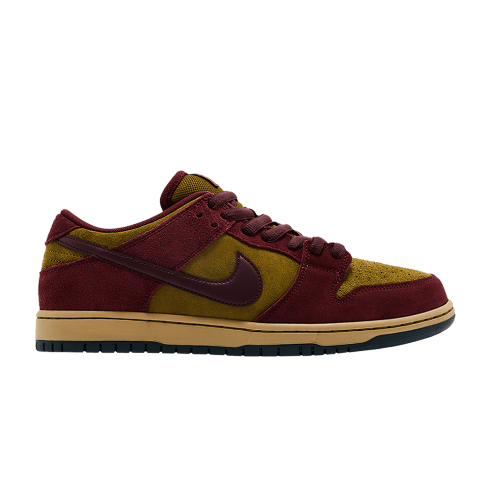 SB Dunk Low Dark Team Red Olive Flak
