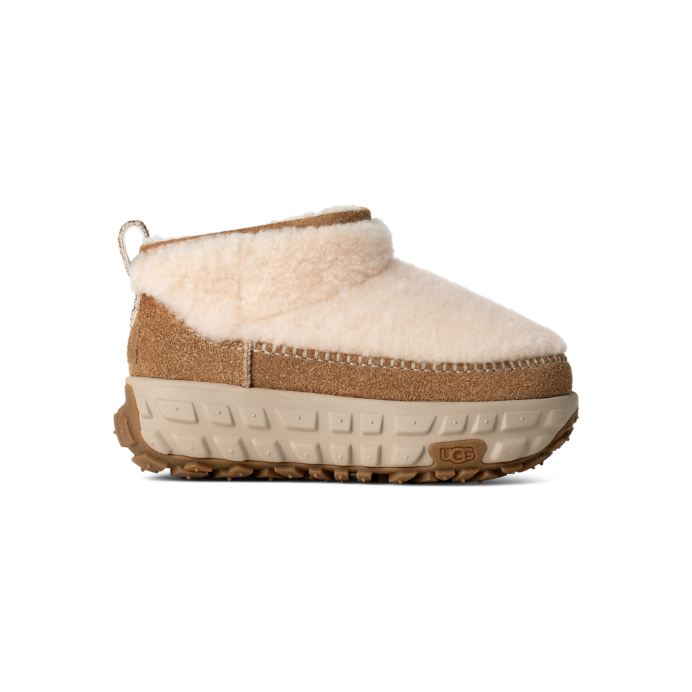 Venture Daze Ultra Mini Cozy Boot Natural