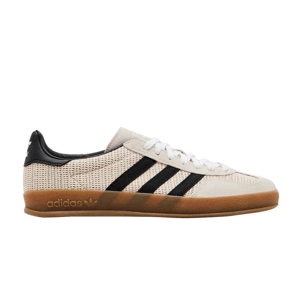 Gazelle Indoor Aluminum Core Black