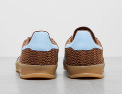 Gazelle Indoor Women's